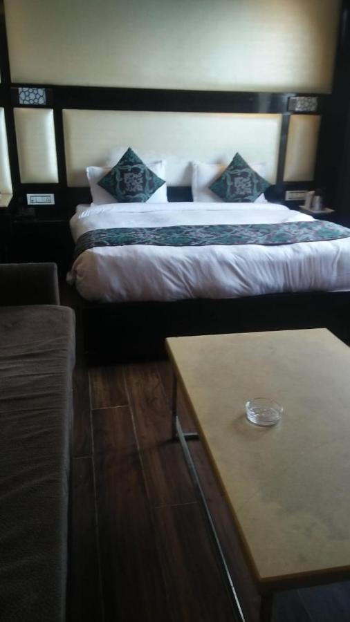 Hotel Black Magic Νταραμσάλα Εξωτερικό φωτογραφία