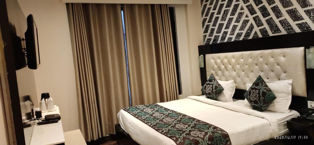 Hotel Black Magic Νταραμσάλα Εξωτερικό φωτογραφία