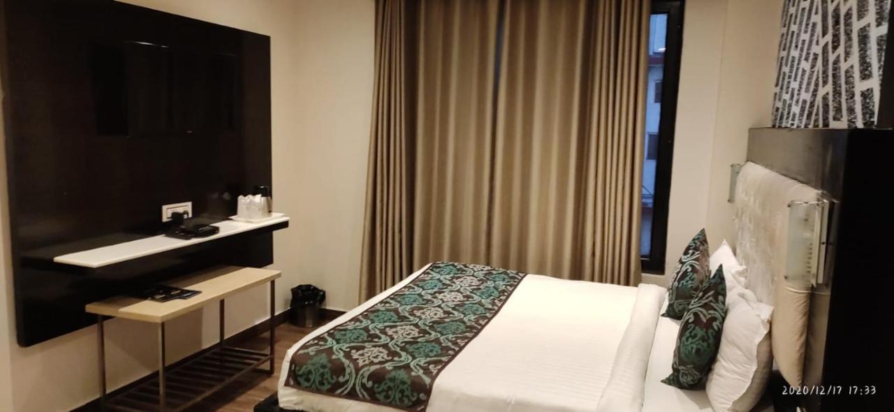 Hotel Black Magic Νταραμσάλα Εξωτερικό φωτογραφία